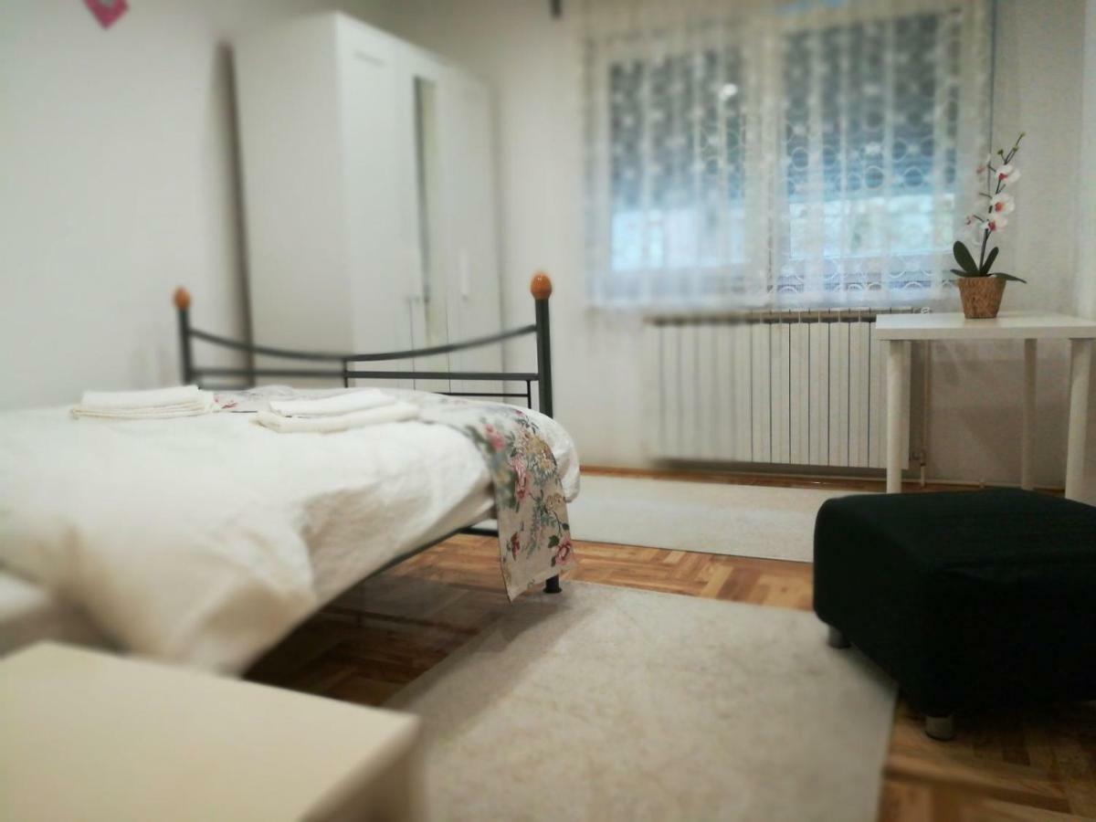 Apartman Sara Загреб Екстер'єр фото
