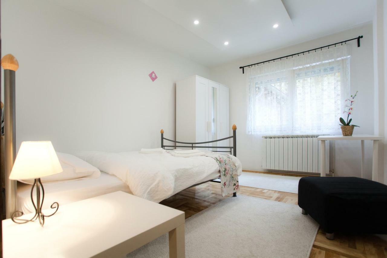 Apartman Sara Загреб Екстер'єр фото